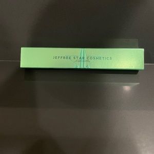 Jeffree Star Automatic Eyeliner